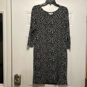 Katherine Barclay medium shift dress